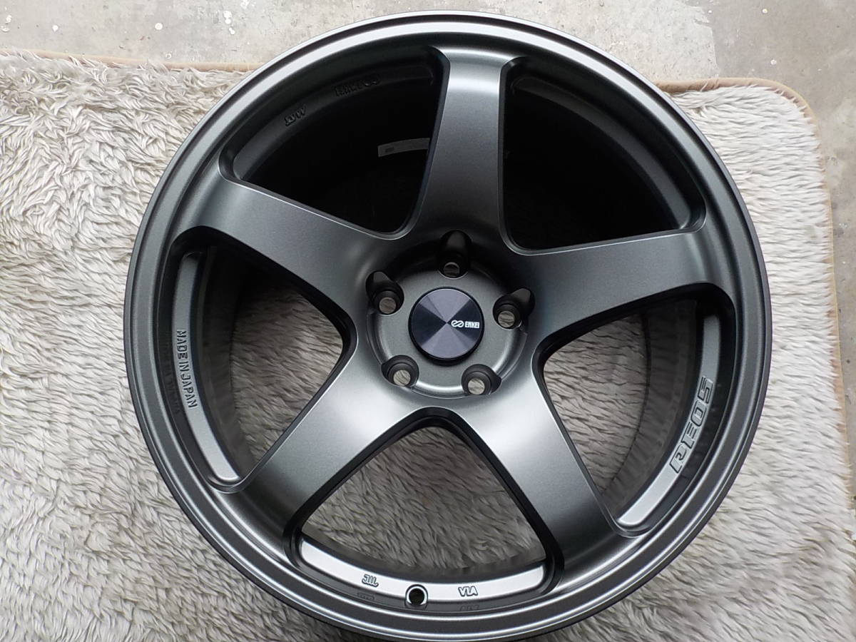 ENKEI PF05 9.5J INSET15 5-114.3 Matte Dark Gunmetallic 4本セット_画像1