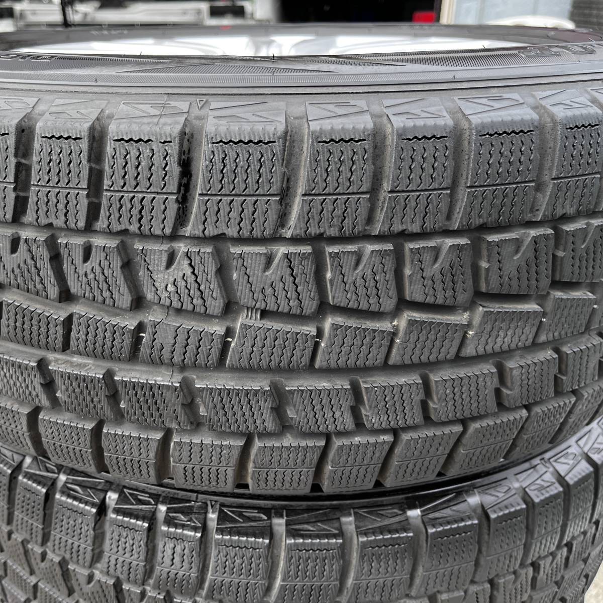 DUNLOP　WINTER MAXX　215/60R16　トヨタクラウン純正ホイール　スタッドレスタイヤ4本セット　トヨタ　クラウン等_画像7