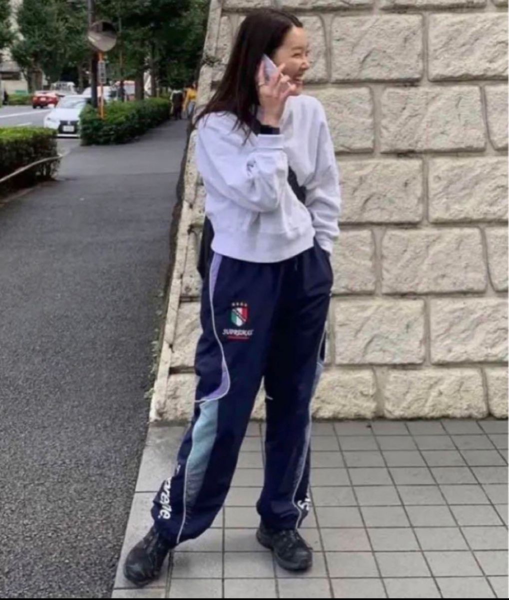 Supreme Umbro TrackPant ネイビー Sサイズ|Yahoo!フリマ(旧 Supreme Umbro TrackPant ネイビー Sサイズ|Yahoo!フリマ(旧