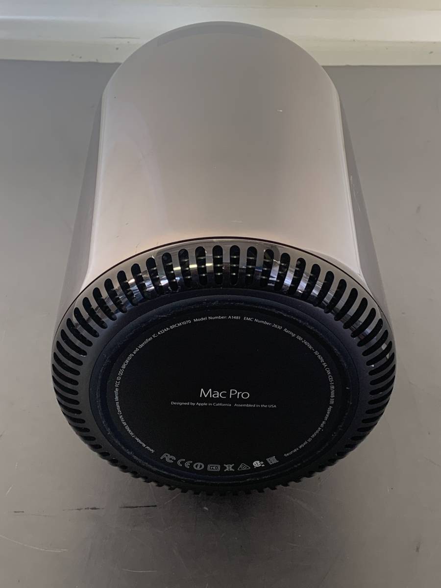 1039 ● Mac Pro (Late 2013) A1481 ● Xeon E5 3.7GHz/SSD256GB/メモリ32GB/mac OS Monterey 動作品_画像4