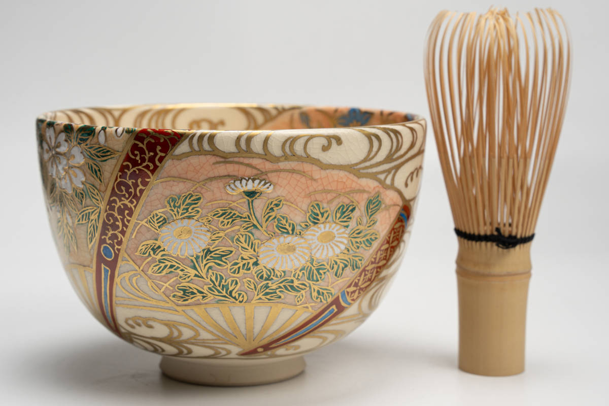 清閑寺窯 杉田祥平造 色絵流水に扇面画 茶碗「茶道具・抹茶茶碗 清閑寺窯 杉田祥平造 色絵流水に扇面画 茶碗「茶道具・抹茶茶碗