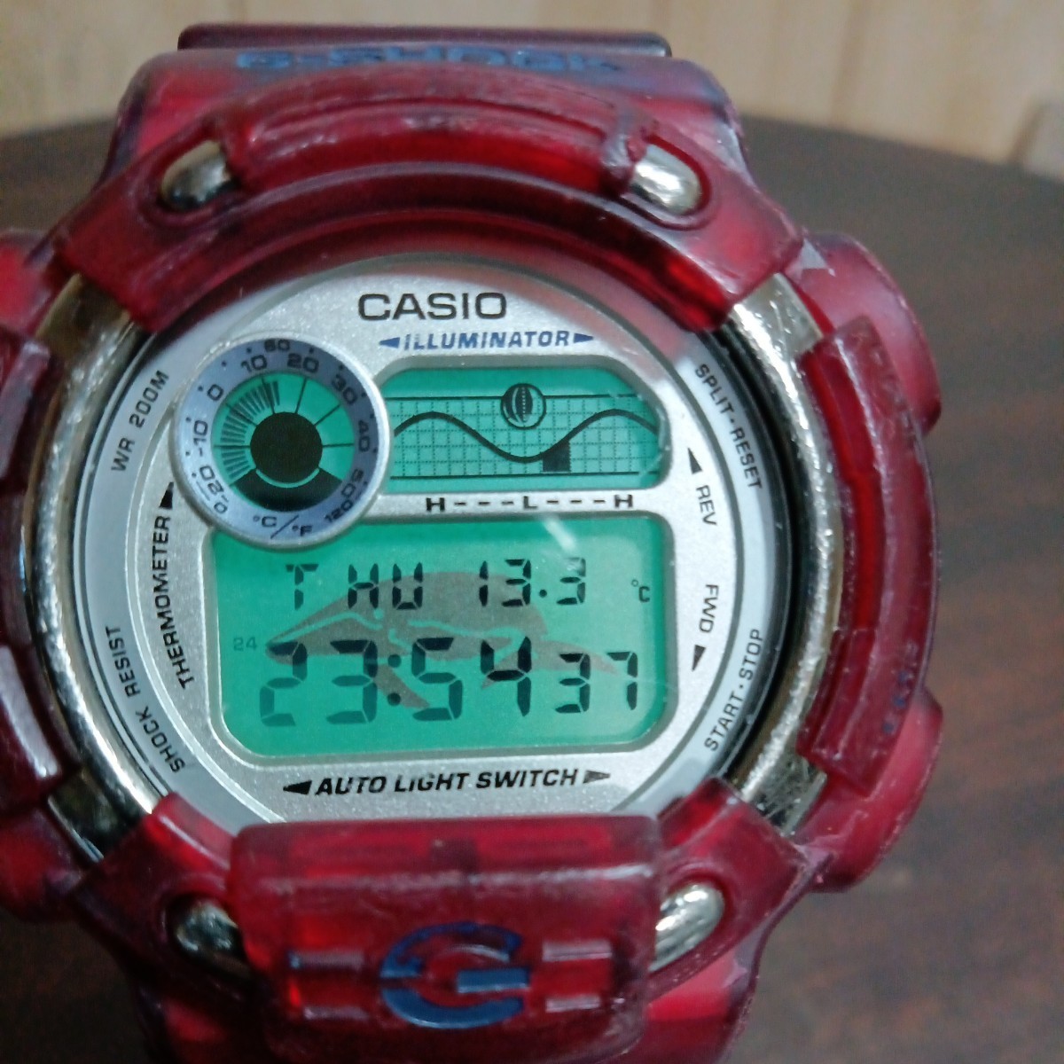 G-SHOCK CASIO ジーショック　カシオ　プチカスタム　電池交換　ベルベゼ加工　DW 8600K イルグジ　イルカ　クジラ　_画像4