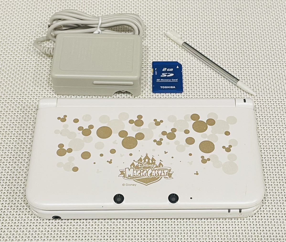 ニンテンドー3DS LL ディズニー マジックキャッスル マイ・ハッピー