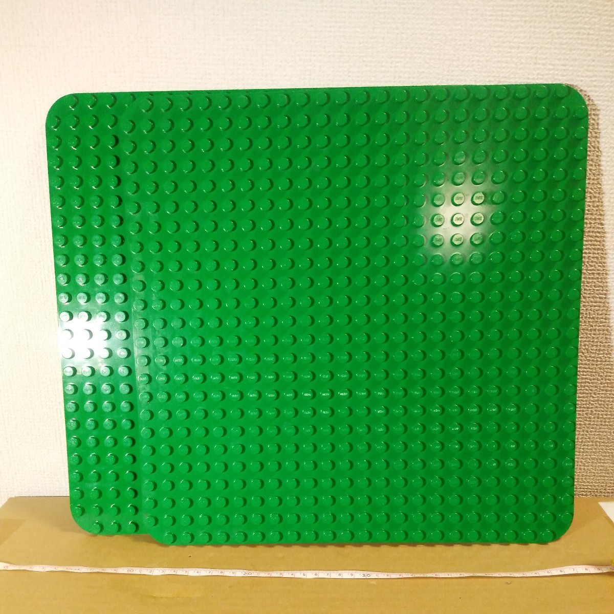 レゴデュプロ ベースプレート 基礎板 緑色 24×24 ポッチ 2点セット 未チェック 詳細不明 ジャンク扱い _画像1