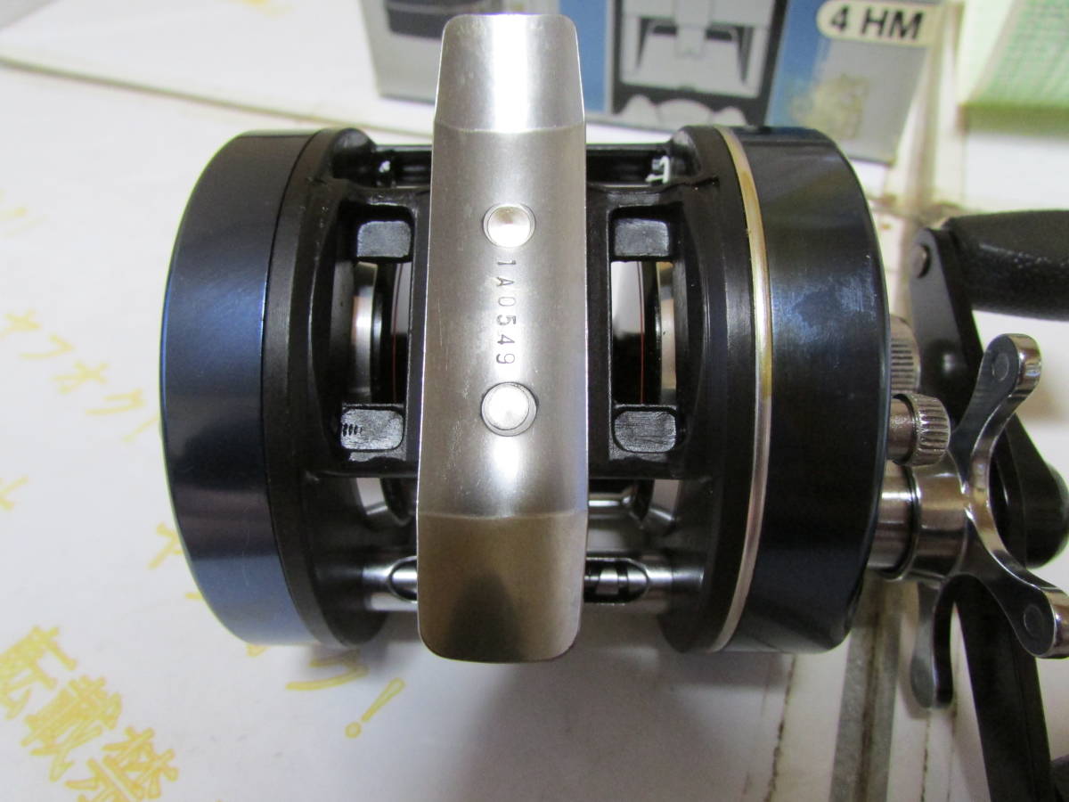 ダイワ ミリオネア 4HM(Daiwa Millionaire 4HM)実釣未使用 ダイワ ミリオネア 4HM(Daiwa Millionaire 4HM)実釣未使用