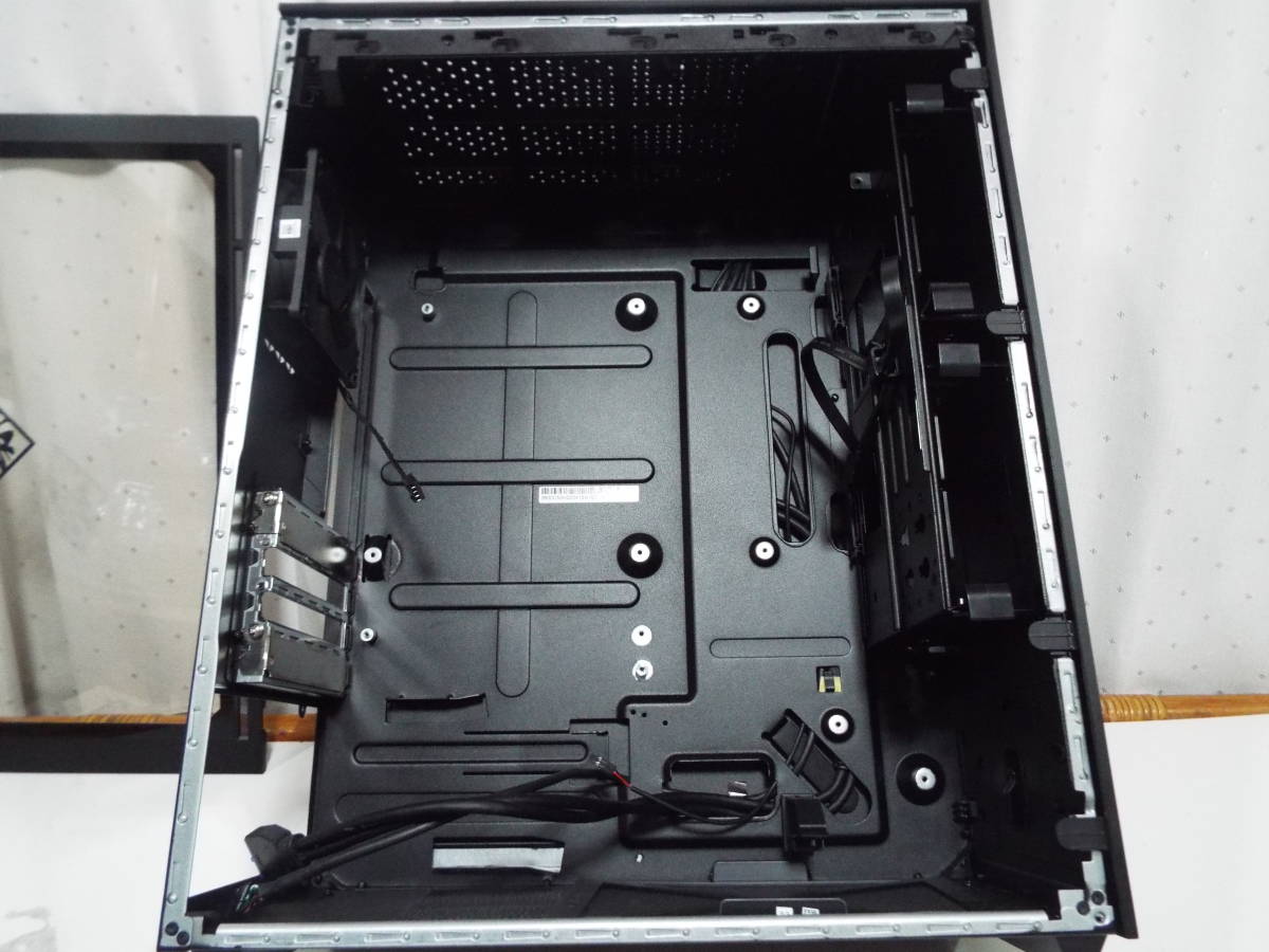 送料無料 Omen 25L Desktop TPC-W058-MT PCケース M-ATX ケースのみ　抜け殻_画像5