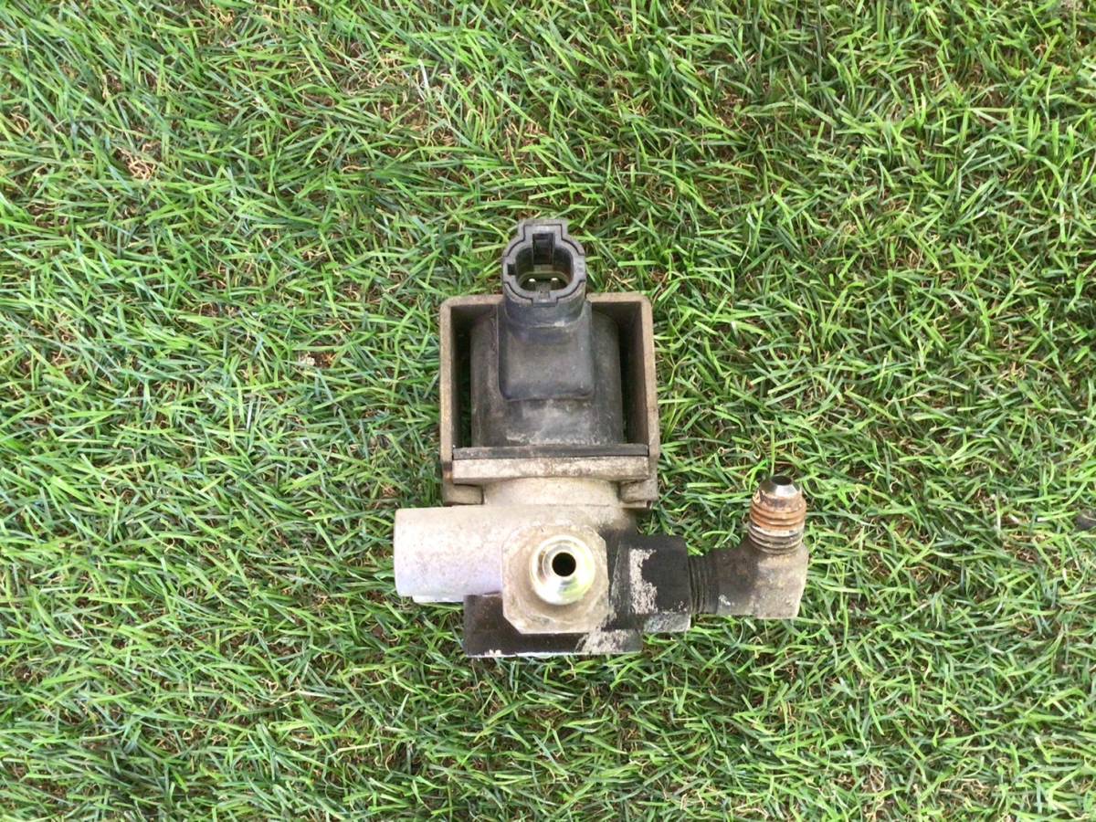 ① FRR35L3S H.15 year Forward 3WAY magnetic valve(bulb) 24V C2 231121 ④ same day shipping possible Yahoo auc Isuzu 1825637983 60s