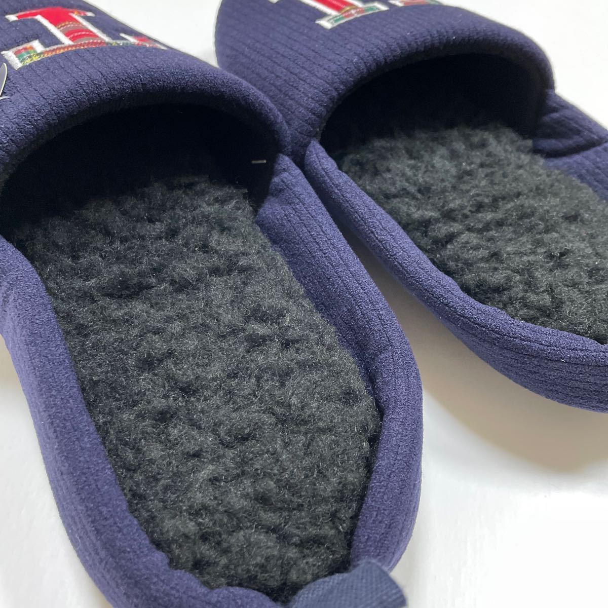  new goods Tommy Hilfiger slippers room shoes boa 