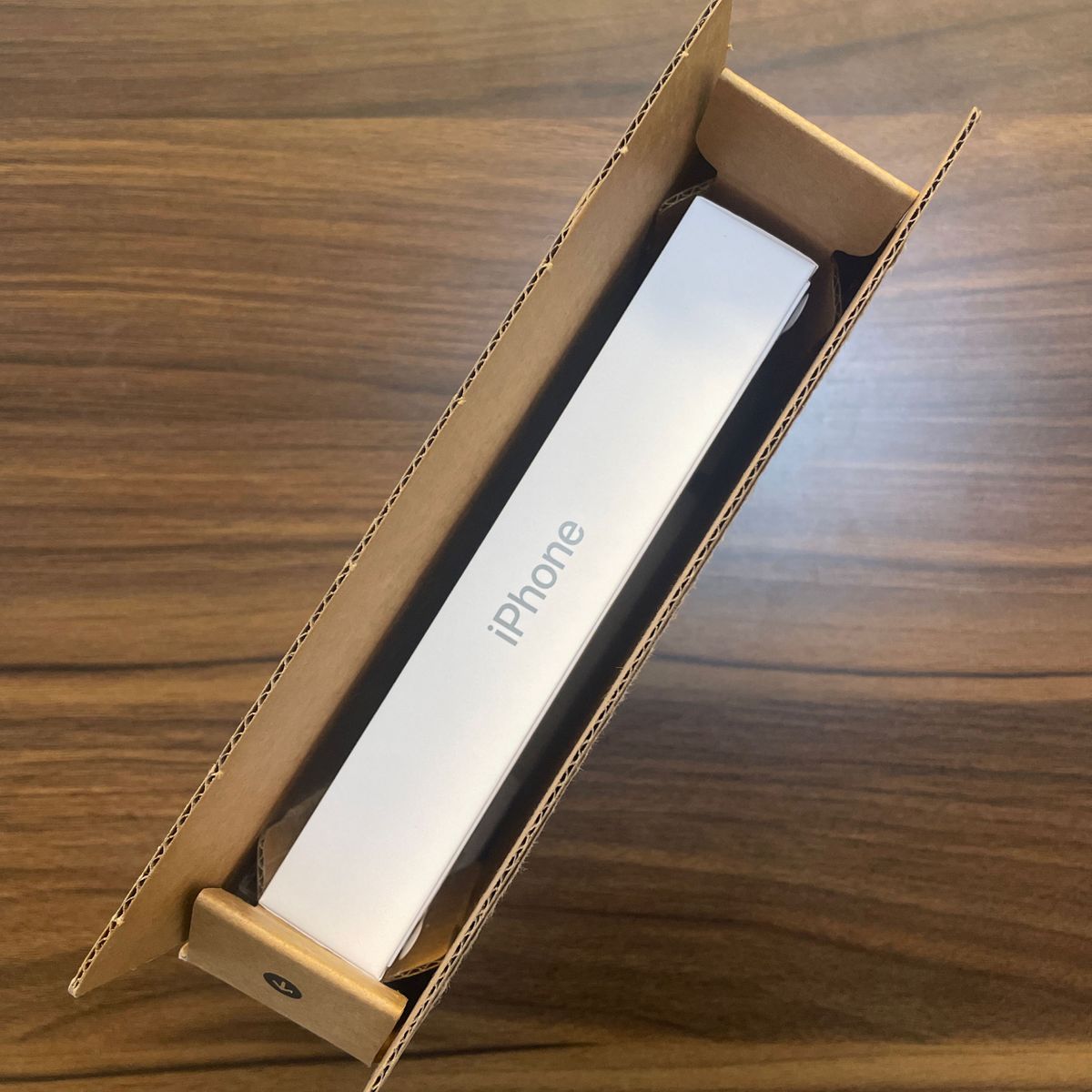 新品未開封品】iPhone 15 Pro Max 1TB ナチュラルチタニウム SIM 新品未開封品】iPhone 15 Pro Max 1TB ナチュラルチタニウム SIM