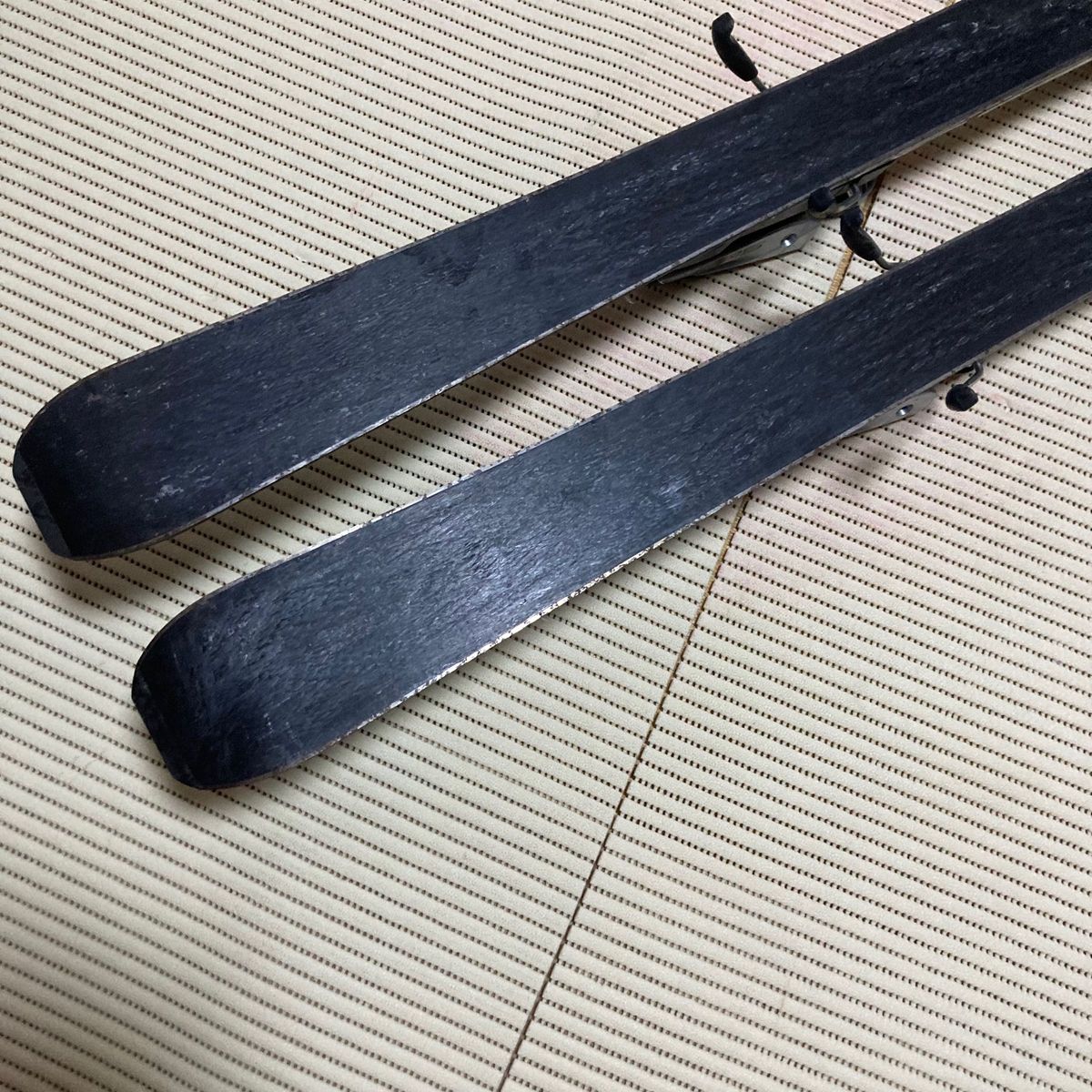 HEAD C200 142 cm & TYROLIA チロリア SL100|Yahoo!フリマ(旧 HEAD C200 142 cm & TYROLIA チロリア SL100|Yahoo!フリマ(旧