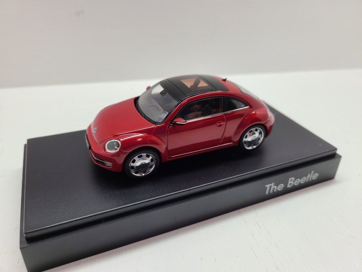 1/43 Volkswagen The Beetle 1:43 フォルクスワーゲン ビートル レッド 赤 ディーラー正規品 VW特注 Sammlermodell / Collector's Model_画像3