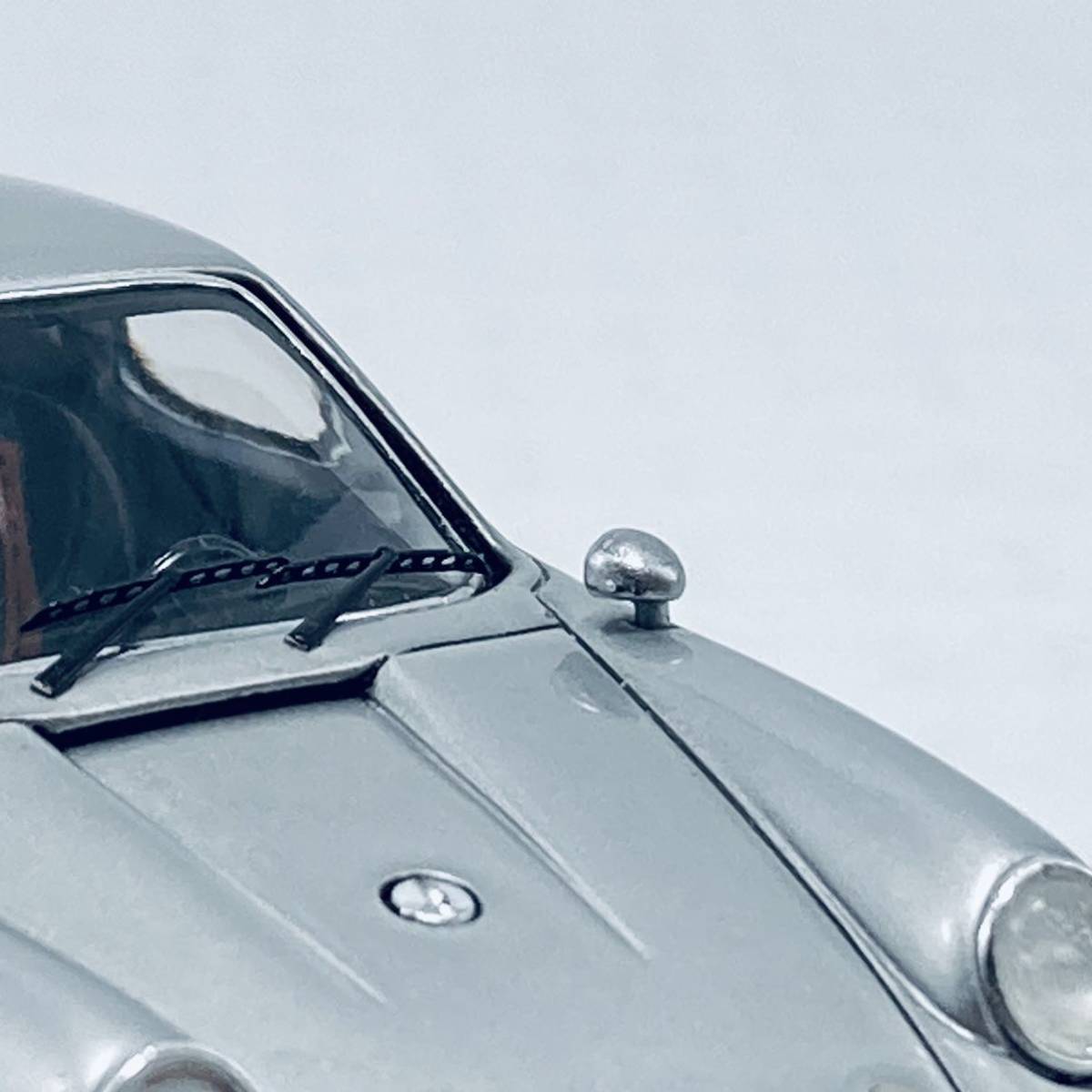 spark スパーク 1/43 1967年式 901型 ポルシェ 911 R ライトウェイト シルバー_画像5