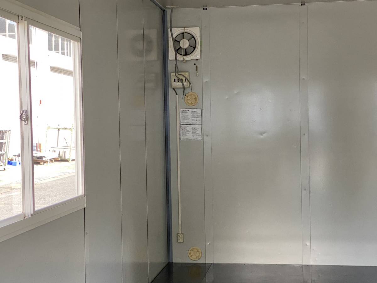 [ Aichi departure ] super house container storage room unit house 5.3 tsubo used temporary. road place prefab warehouse office work place 10.6 tatami road place real . raw agriculture ...