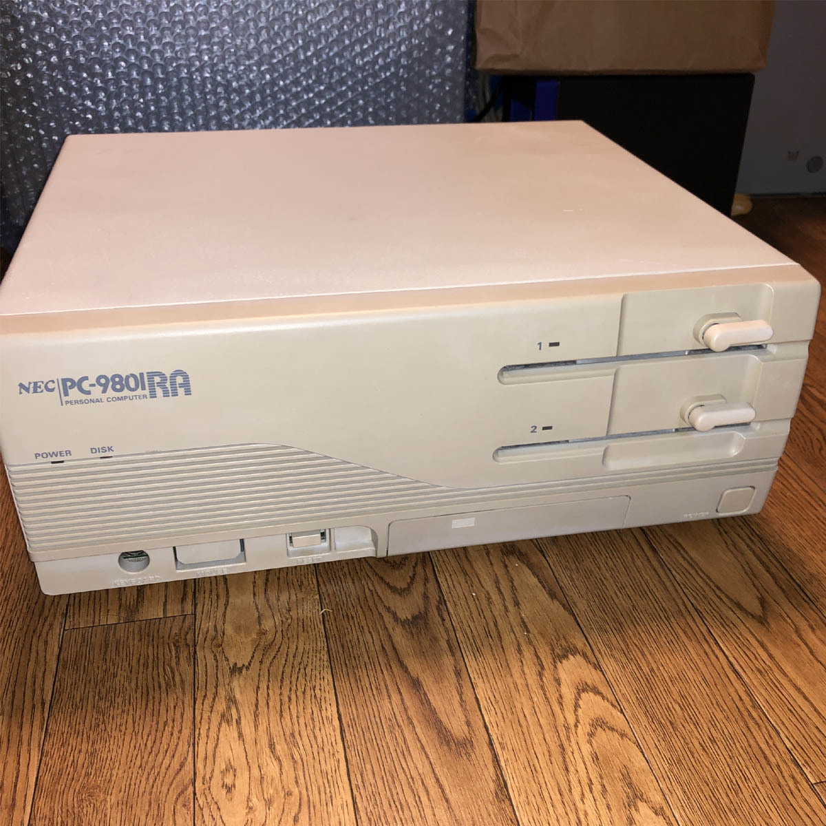 NEC PC-9801RA2 ジャンク/リペア・コンデンサ交換済み 本体のみ_0の位置にキズが…