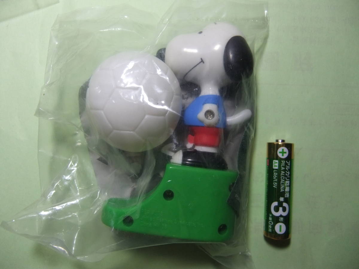 スヌーピー　マクドナルド　サッカー　4点セット　非売品　新品未開封　昭和　レトロ　ピーナッツ　SNOOPY　ビンテージ　ウッドストック_画像2