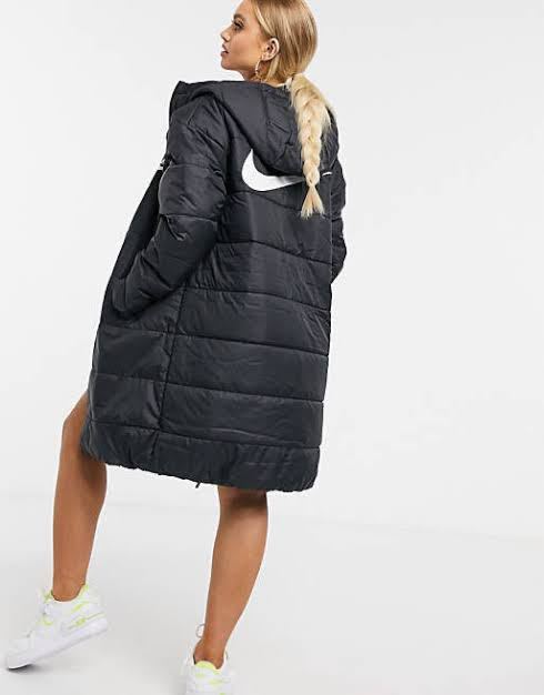 S 新品 NIKE ナイキ レディース ベンチコート 中綿コート 中綿 S 新品 NIKE ナイキ レディース ベンチコート 中綿コート 中綿