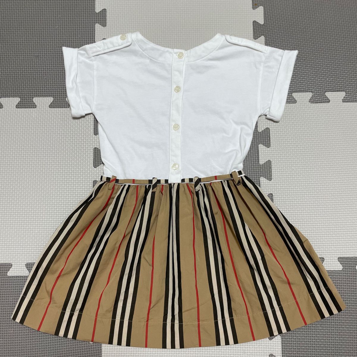 美品　Burberry kids ベビーワンピース　ストライプチェック　半袖　2Y