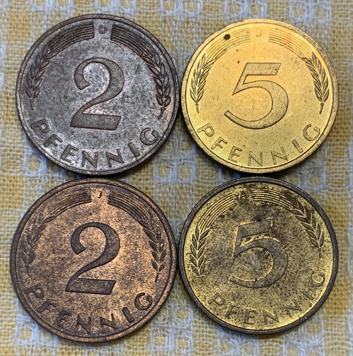 ● 【中古】ドイツ連邦共和国 2、5ペニヒ　計4枚　1969〜1995年　硬貨　コイン、ユーロ発行前_画像1