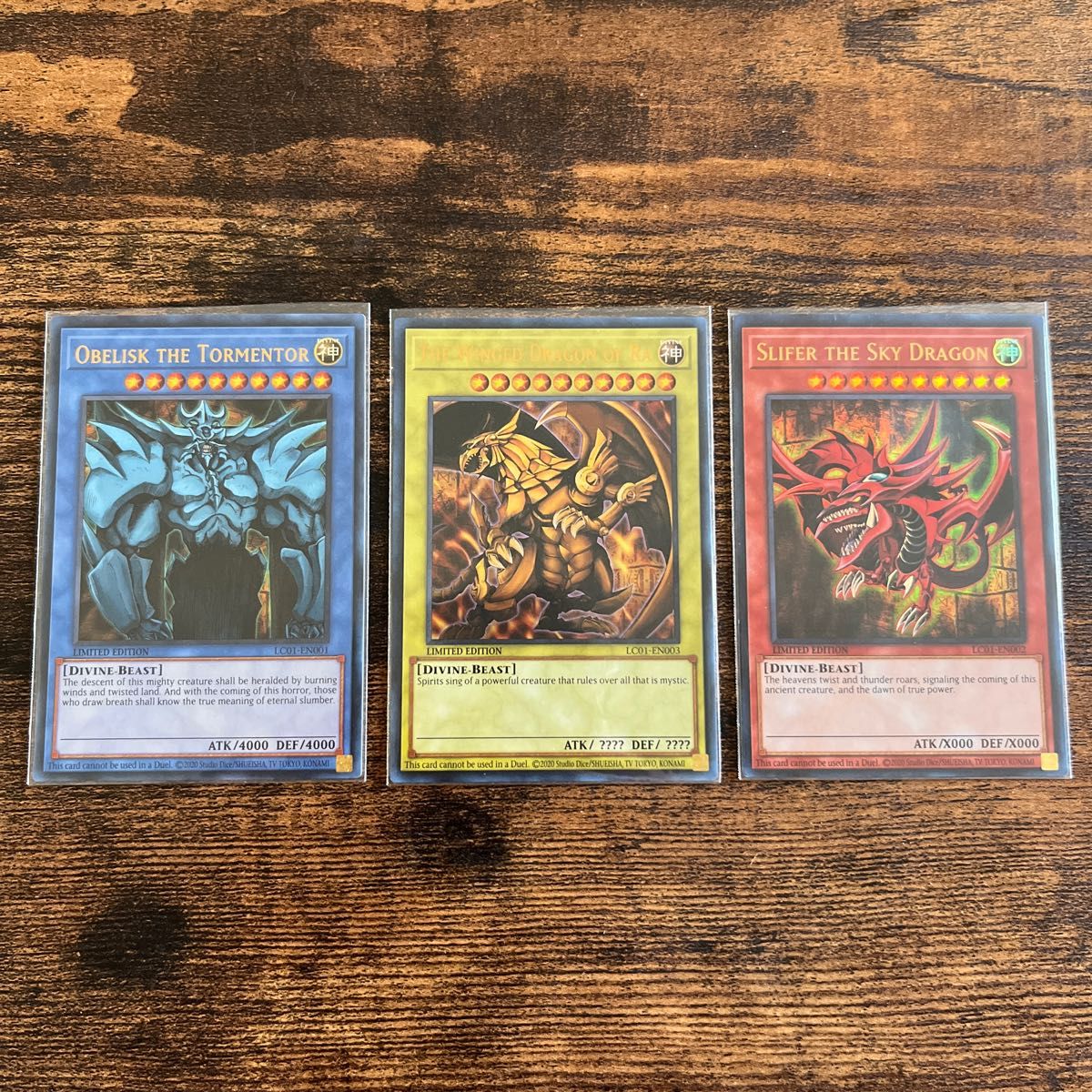 遊戯王 三幻神 英語版 オベリスクの巨神兵 オシリスの天空竜 遊戯王 三幻神 英語版 オベリスクの巨神兵 オシリスの天空竜