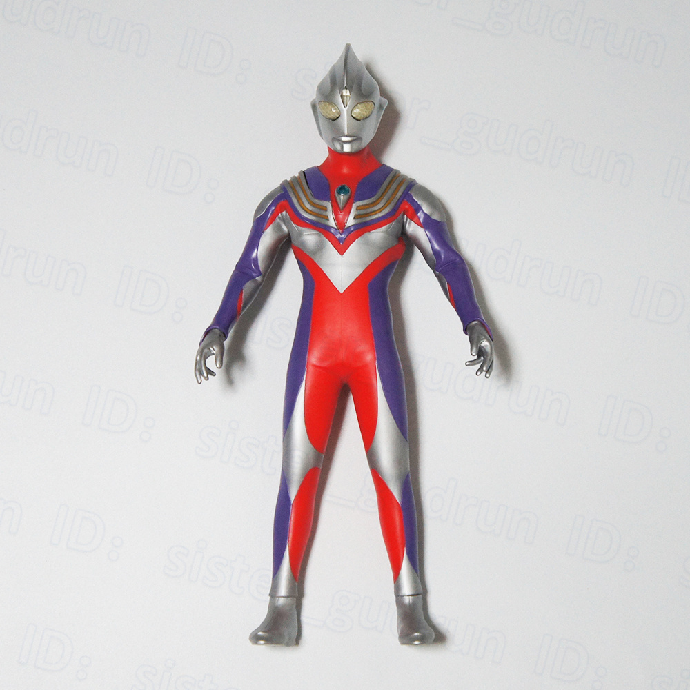 本体美品】 PBM ウルトラマンティガ 1/6 フィギュア 関節可動 本体美品】 PBM ウルトラマンティガ 1/6 フィギュア 関節可動