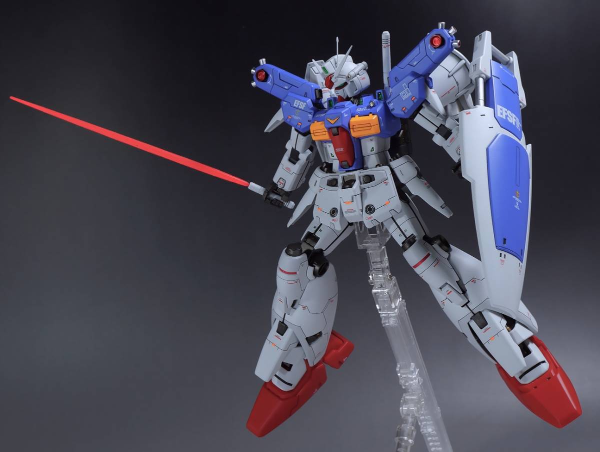 MG 1/100 ガンダムGP01Fb フルバーニアン 改修塗装済み完成品_画像9