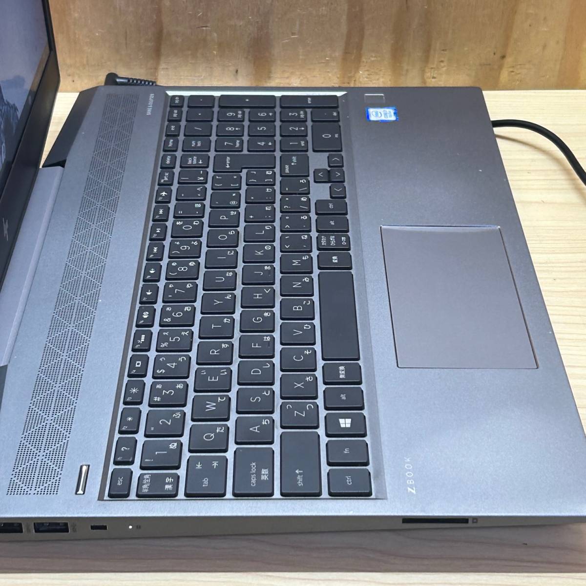 NVIDIA◆HP ZBook 15v G5◆Core i7-8750H◆メモリ32GB◆SSD256GB+HDD1TB_画像2