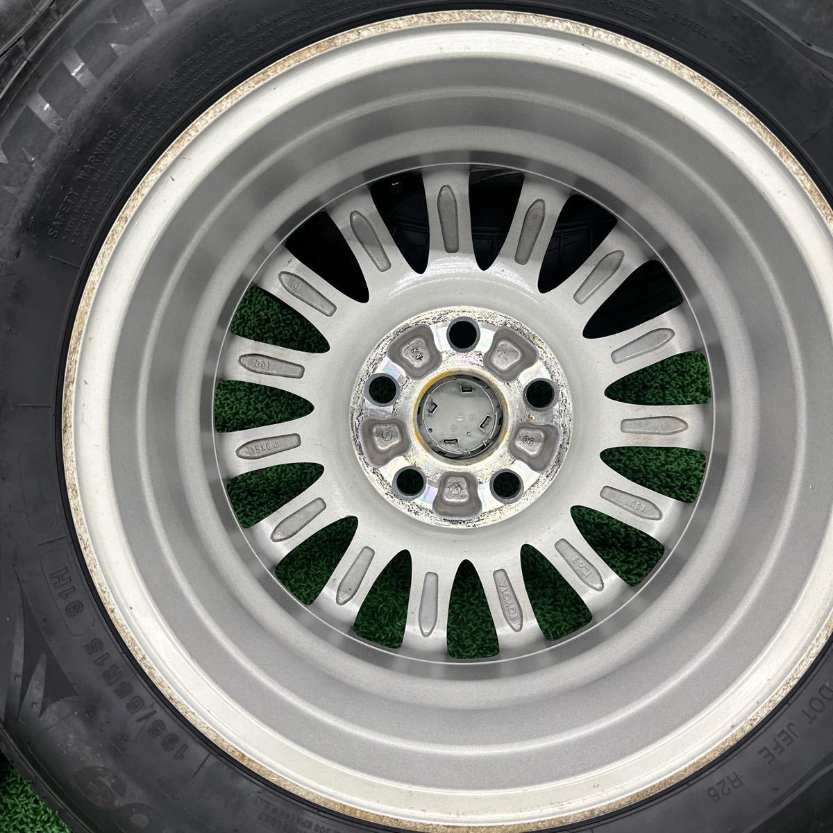 新品タイヤセット！195/65R15 トヨタ80ヴォクシー 純正ホイール　ノア　NOAH VOXY エスクワィア　4本セット 美品　程度良好！