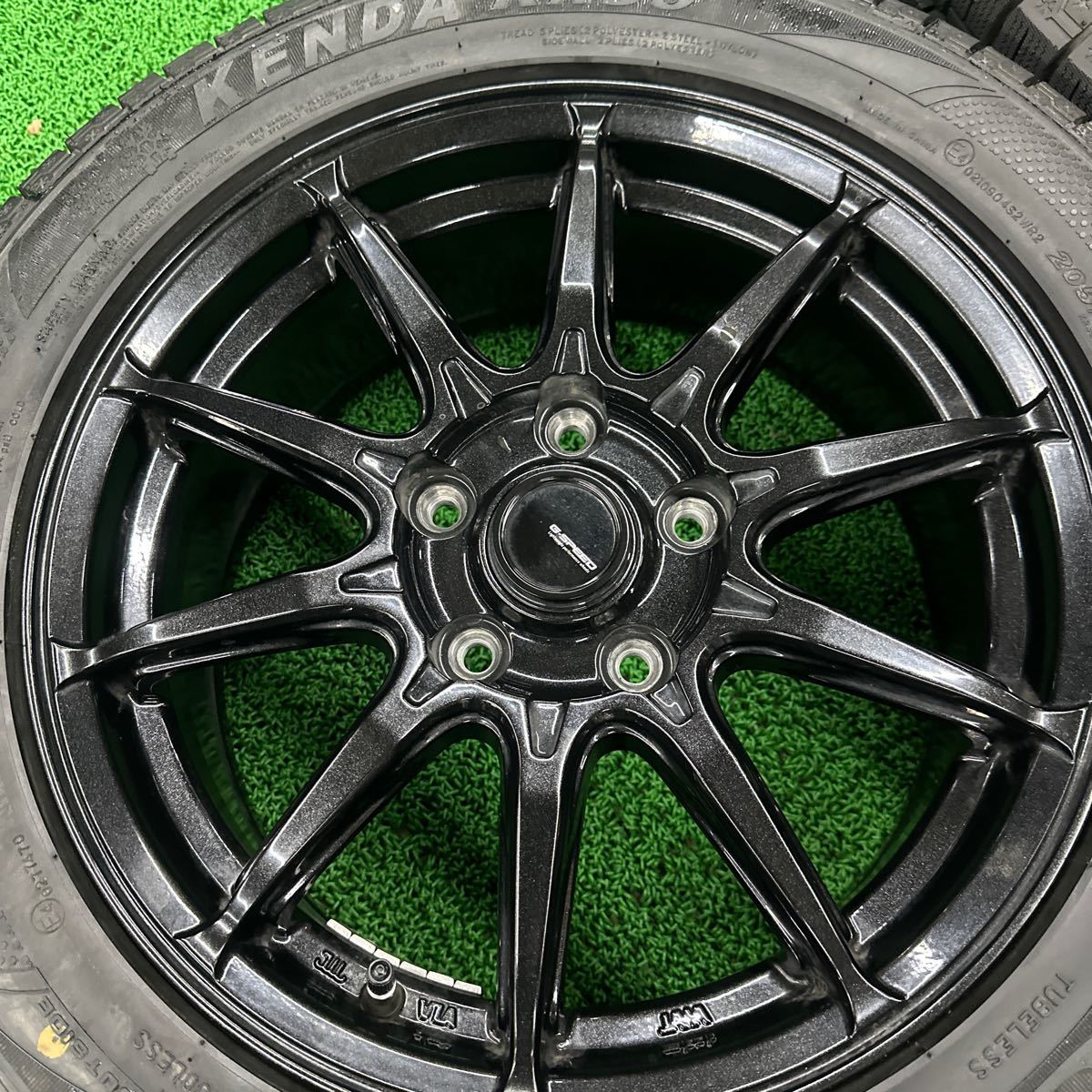 溝ありスタッドレスセット　205/55R16 ケンダ　4本セット　ノアヴォクシーハイブリッドプリウスアルファアイシスビアンテ_画像3