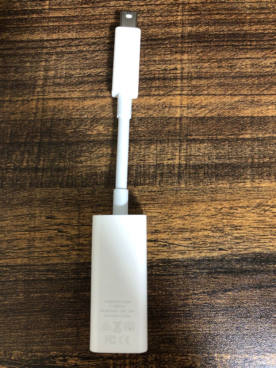 Apple純正 Thunderbolt ギガビット Ethernet アダプタ A1433。 