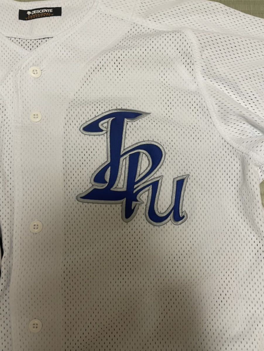 IPU 環太平洋大学 野球部ユニフォーム上