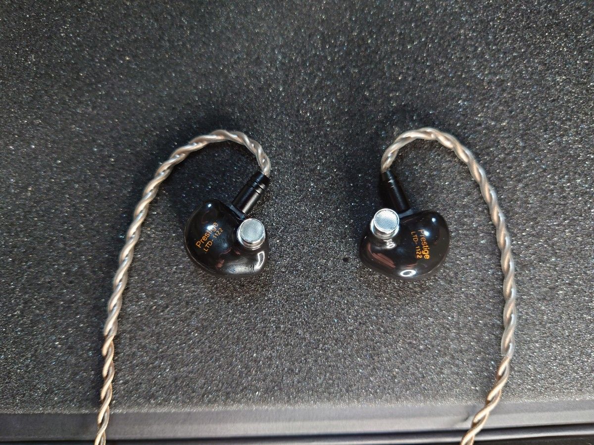THIEAUDIO Prestige LTD|Yahoo!フリマ(旧PayPayフリマ) THIEAUDIO Prestige LTD|Yahoo!フリマ(旧PayPayフリマ)