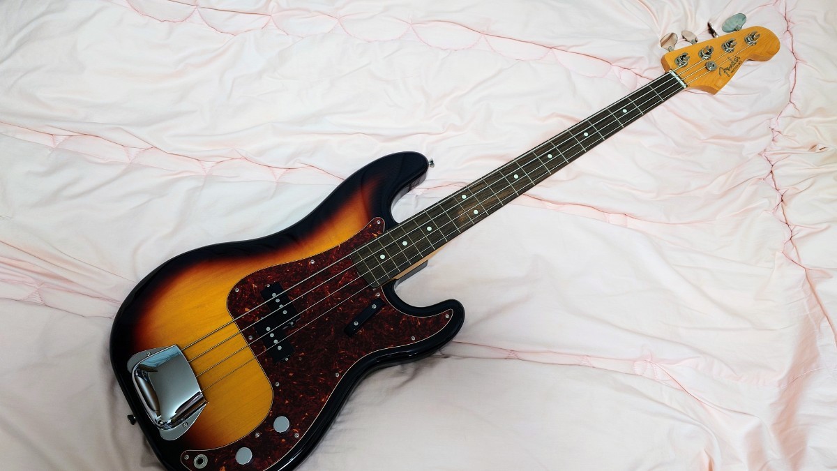 Fender HAMA OKAMOTO Precision Bass 3 Color Sunburst_画像1