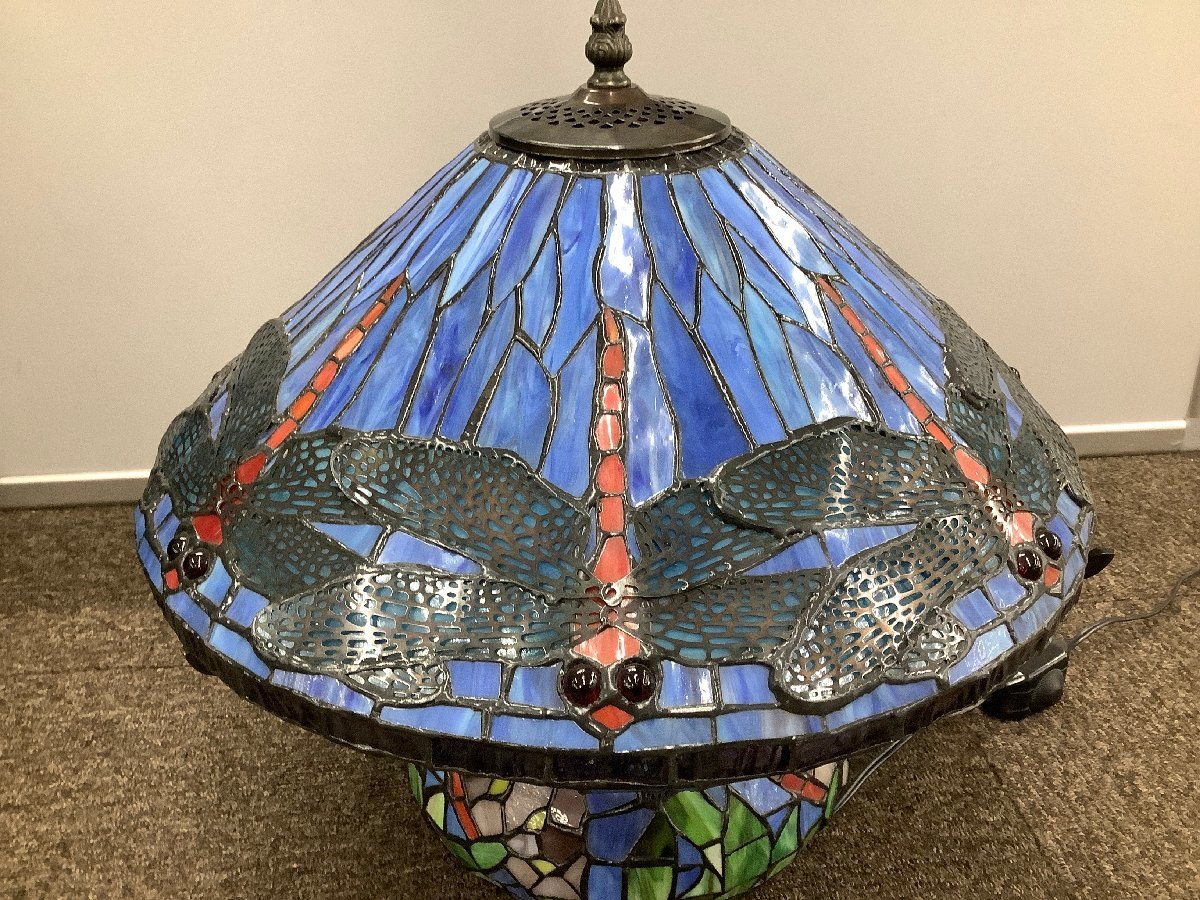 [ Vintage ] rare stained glass lighting * Tiffany manner?*... pattern antique size total height 43× overall width 45. Dragonfly 