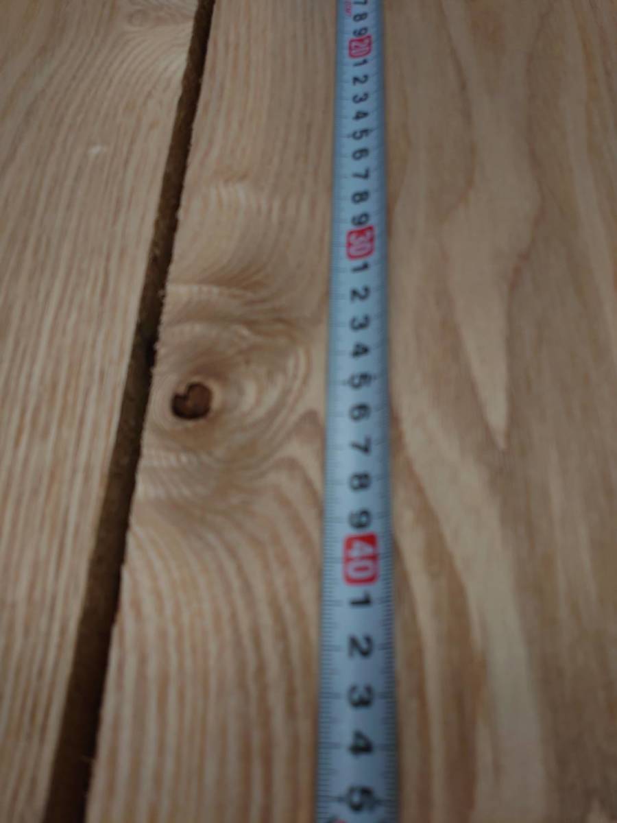 たも　No.1114-E　無垢　乾燥材　板（長さ500～510㎜ｘ幅210㎜ｘ厚み23㎜）2枚　木材　DIY　棚板　小物作りに_画像2
