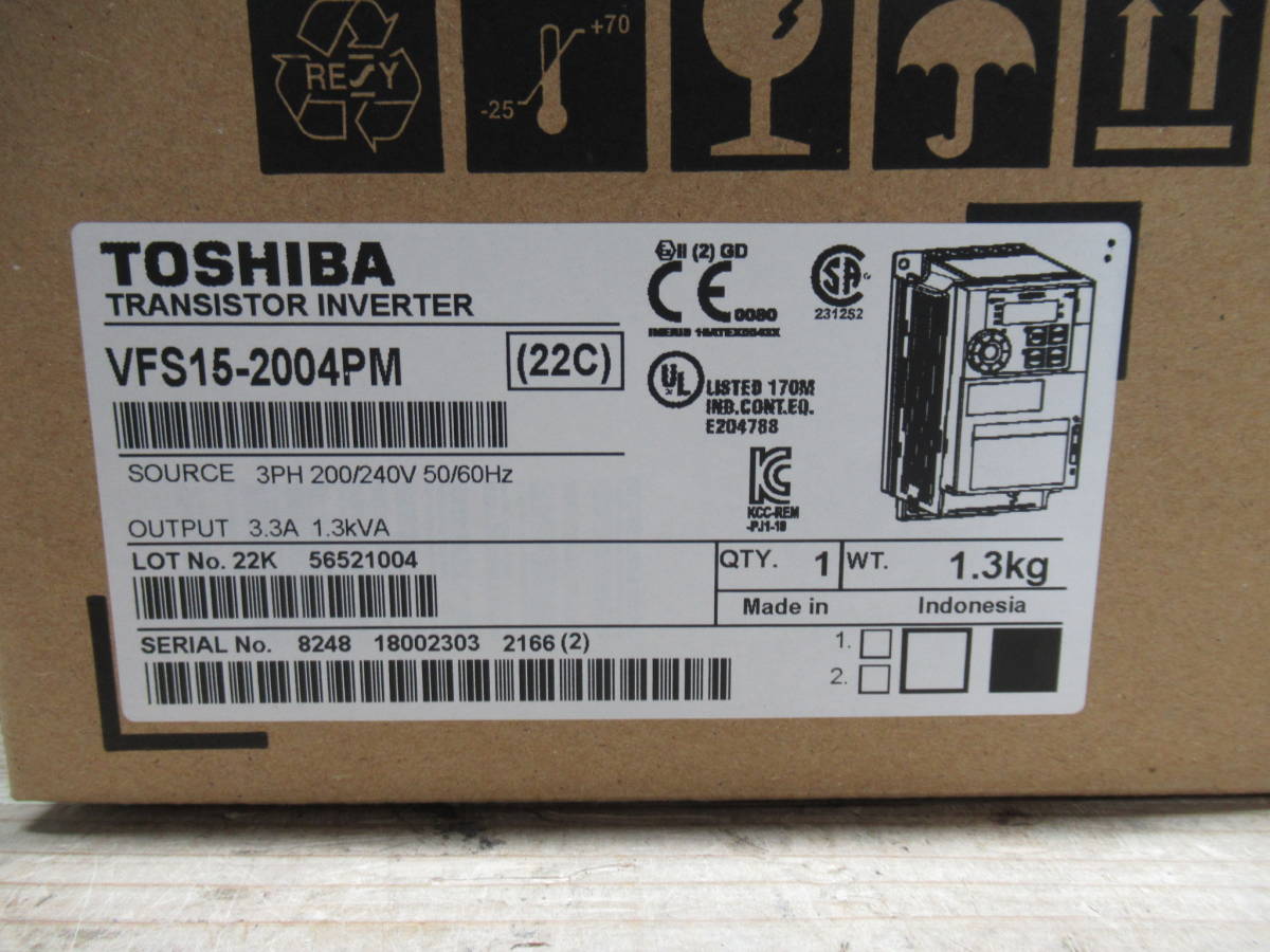 新品未使用 東芝 インバータ VFS15-2004PM 管理5Z1129D55_画像2