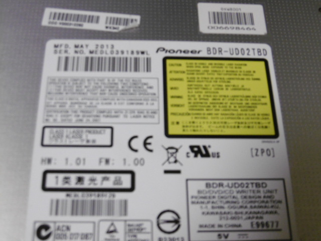 内蔵 Blu-ray DVD マルチ 薄型 9,5mmタイプ Pioneer BDR-UD02TBD 動作品_画像3