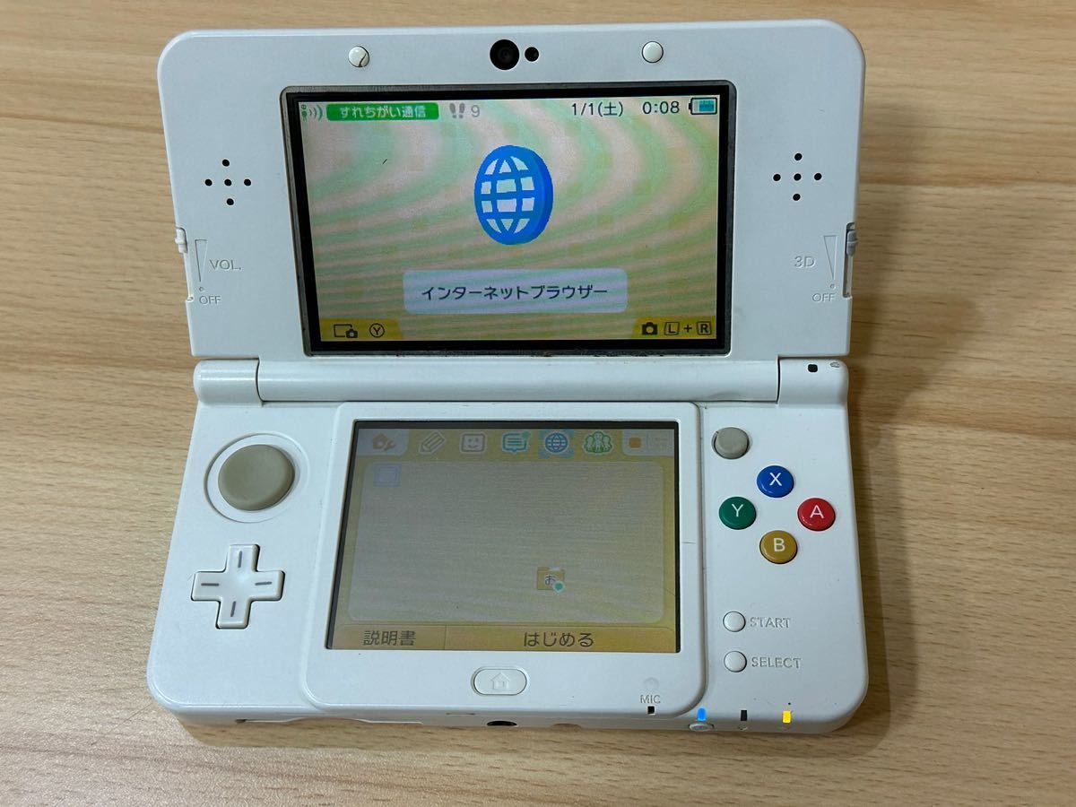 任天堂 ニンテンドー Nintendo New 3DS // 本体のみ　//動作確認済み//_画像1