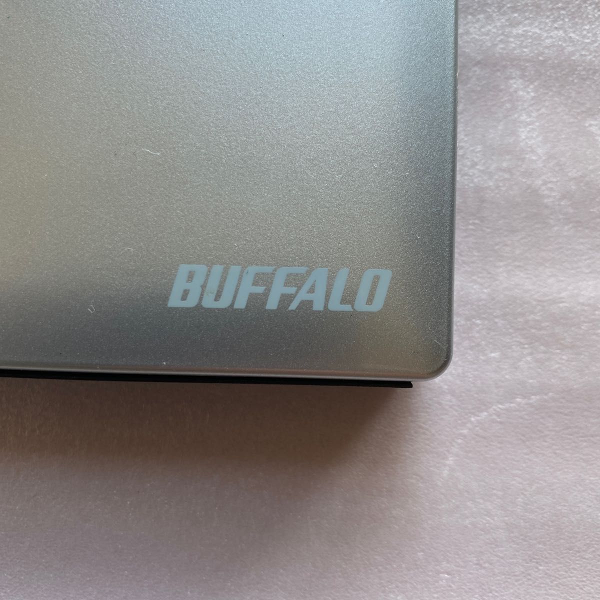 BUFFALOの外付けDVDマルチ ドライブ　DVSM-PN58U2V-SV