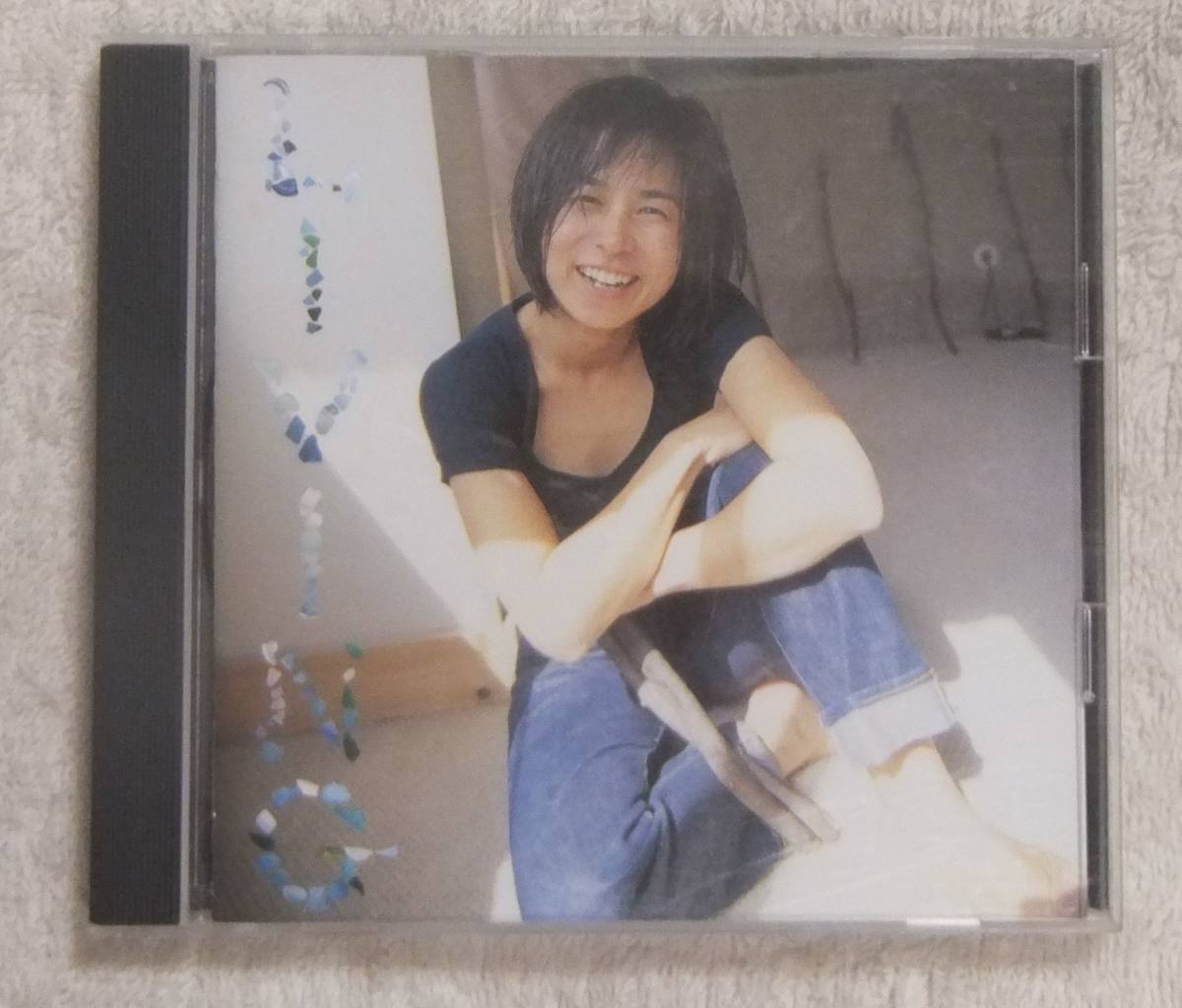 白井貴子　LIVING　CD　クリックポスト　送料込み_画像1