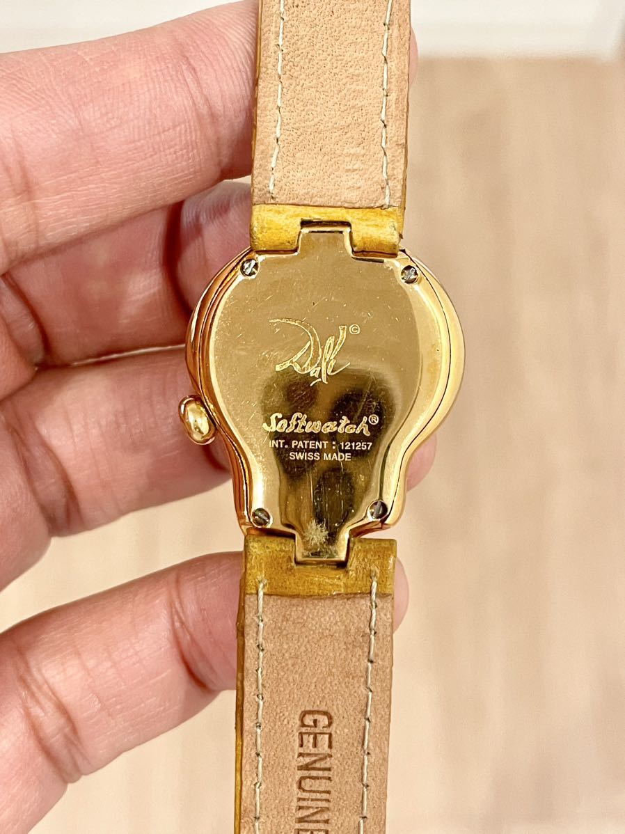 美品 良品 Softwatch ソフトウォッチ 記憶の固執 柔らかい時計 溶ける時計 Salvador Dali サルバドール ダリ 腕時計 Soft watch クォーツ_画像5