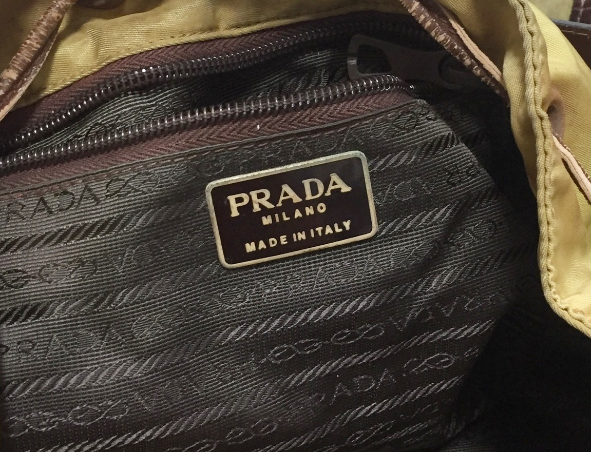 no17671 PRADA プラダ イタリア製 レザー ナイロン 斜め掛けショルダー バッグ ☆_画像9