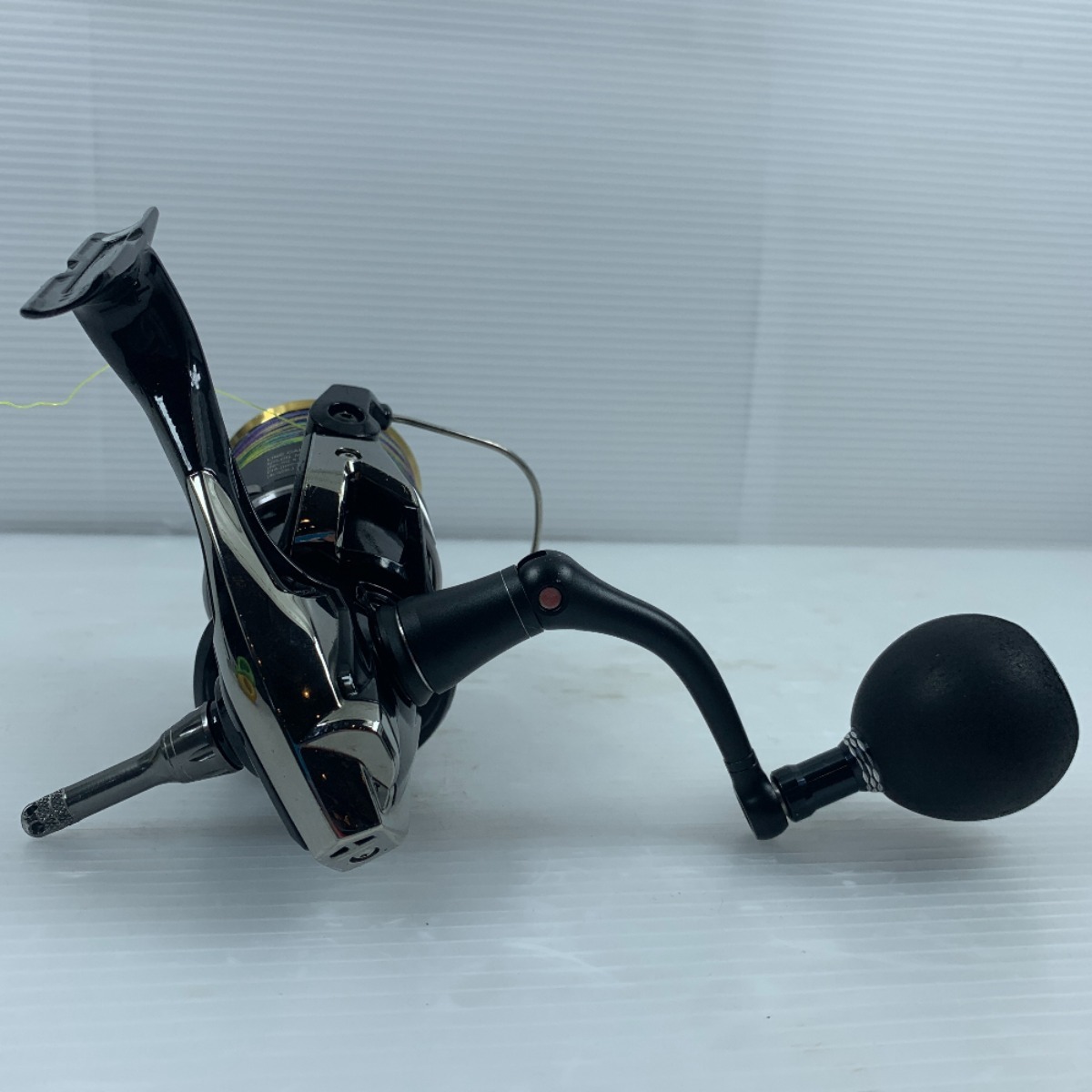 5600円 ττ SHIMANO シマノ スピニングリール キズ有 17 5600円 ττ SHIMANO シマノ スピニングリール キズ有 17
