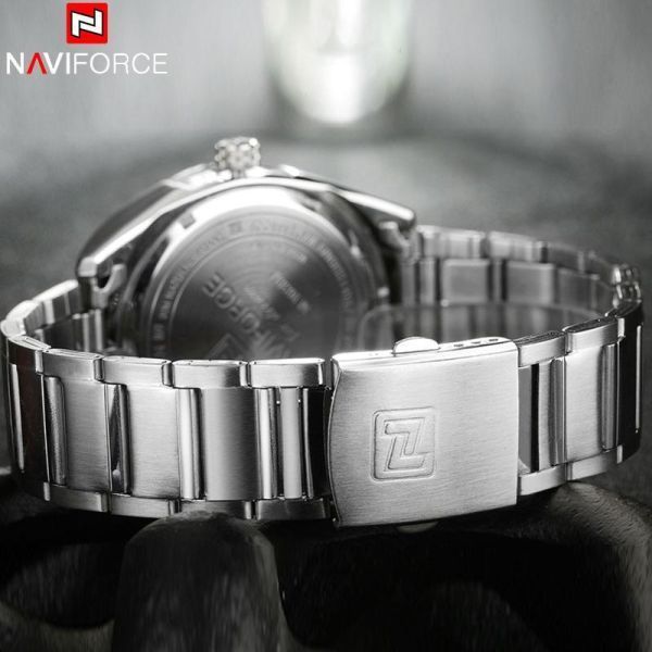 BE011:ブランド 男性 腕時計ビジネスクォーツ時計 男性 ステンレス鋼 バンド30メートル 防水日付 腕時_画像3