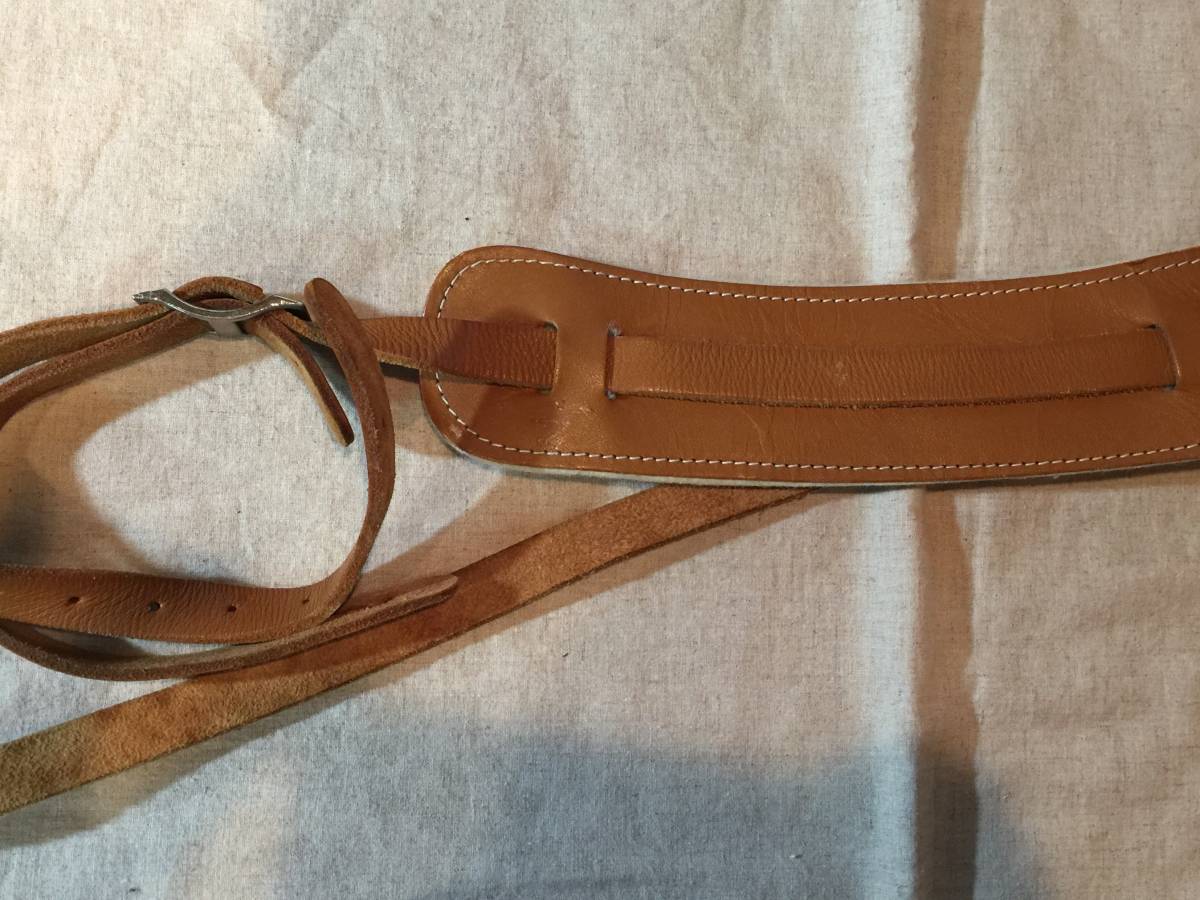 FENDER strap BROWN