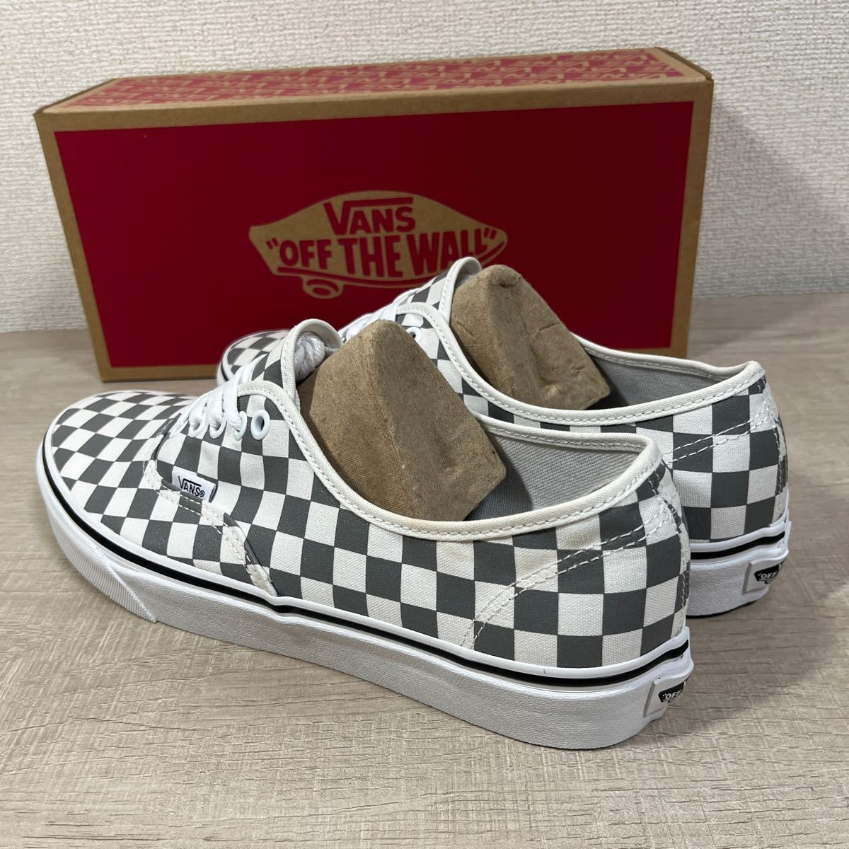 1円スタート売切り 新品未使用 VANS バンズ スニーカー AUTHENTIC チェッカーボード オーセンティック グレー 27.5cm USA企画 完売品_画像5