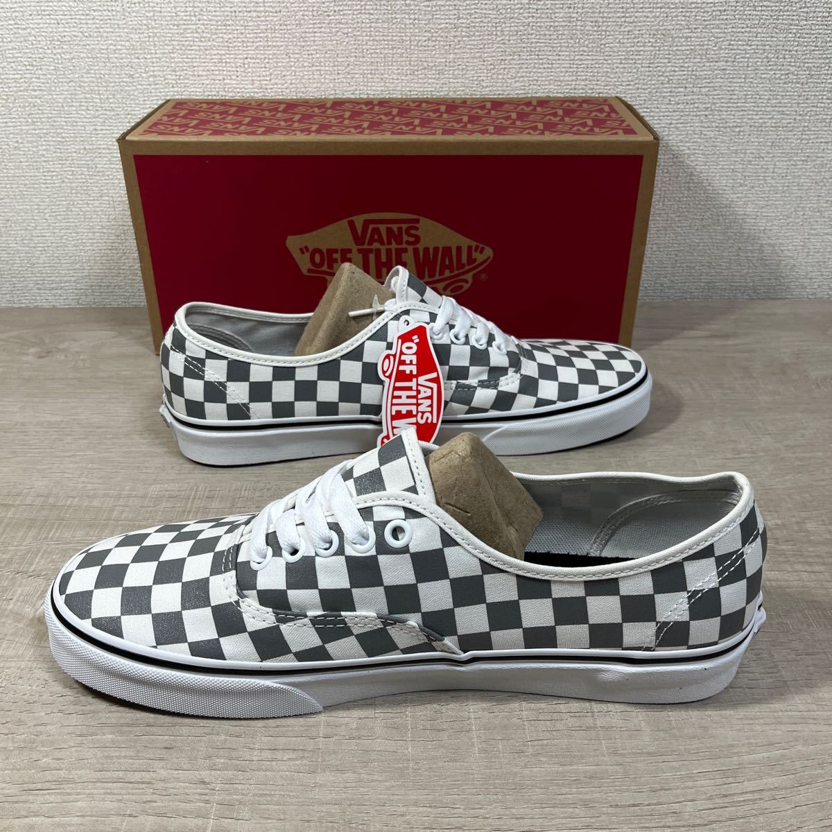 1円スタート売切り 新品未使用 VANS バンズ スニーカー AUTHENTIC チェッカーボード オーセンティック グレー 27.5cm USA企画 完売品_画像4