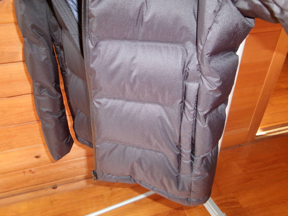 UNIQLO ユニクロ シームレス ダウンパーカ ジャケット フード付き メンズ 中古美品 ブラック サイズ：L_画像5