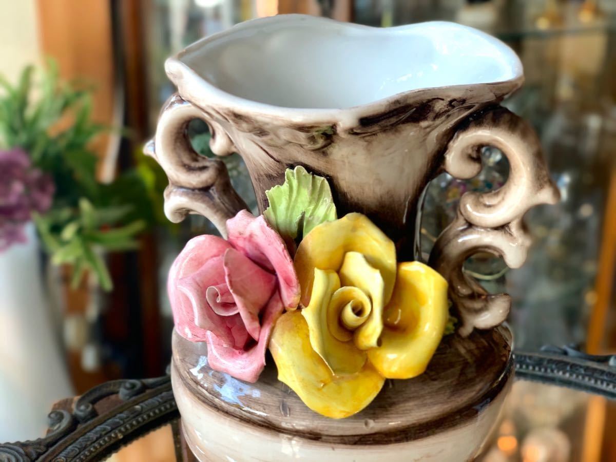 豪華】 イタリア製 陶器 花瓶 フラワーベース 両手付 バラ 飾り 豪華】 イタリア製 陶器 花瓶 フラワーベース 両手付 バラ 飾り