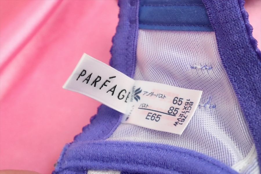 ワコール PARFAGE パルファージュ ブラ E65 花柄 青紫 レース 補正下着_画像5