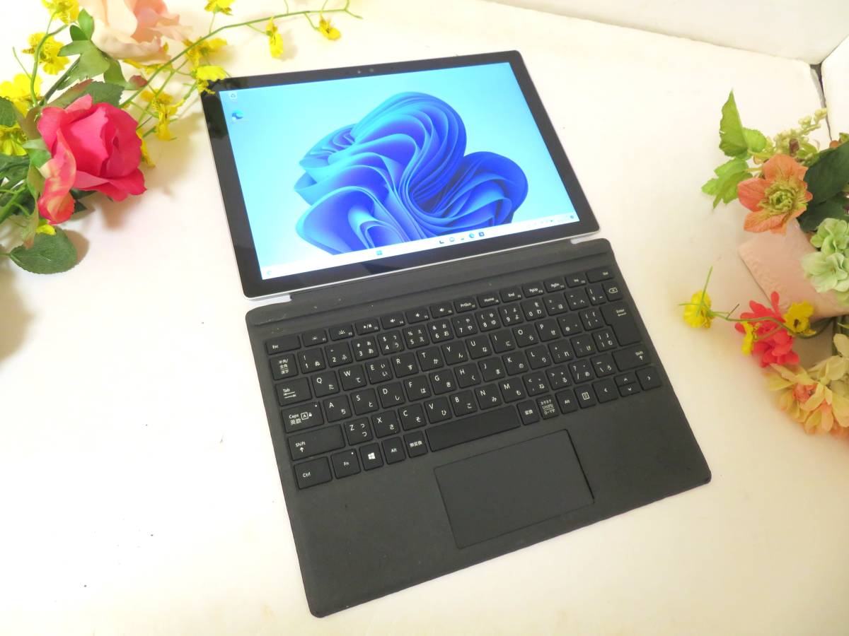 Microsoft Surface Pro 4 1724 キーボード付 中古良品 i5 6300U 8GB 超高速 SSD 256GB☆12.3インチ☆タブレット☆無線☆Windows11 Office済_画像3